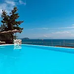 Natura Luxury Boutique Skopelos Loutraki (Skopelos)