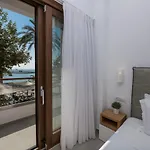 Natura Luxury Boutique Skopelos 5* לוטראקי