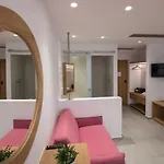 Natura Luxury Boutique Skopelos מלון
