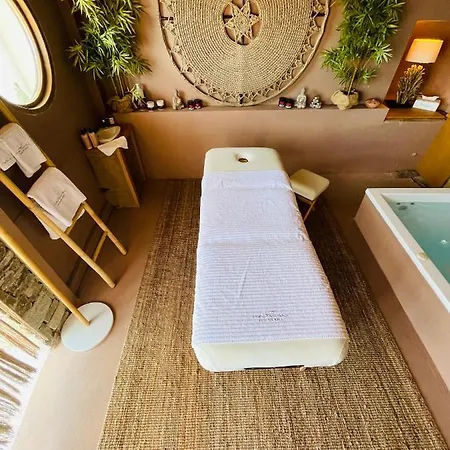 Natura Luxury Boutique Skopelos 5* 罗查基恩