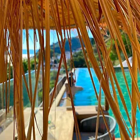 Natura Luxury Boutique Skopelos 5* לוטראקי