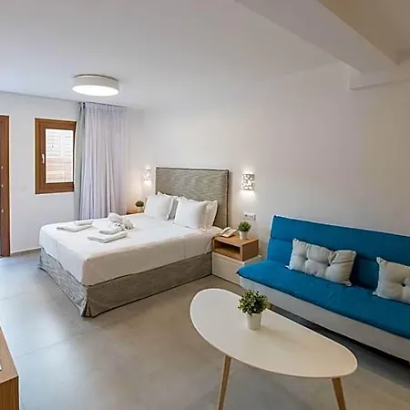 Natura Luxury Boutique Skopelos מלון לוטראקי