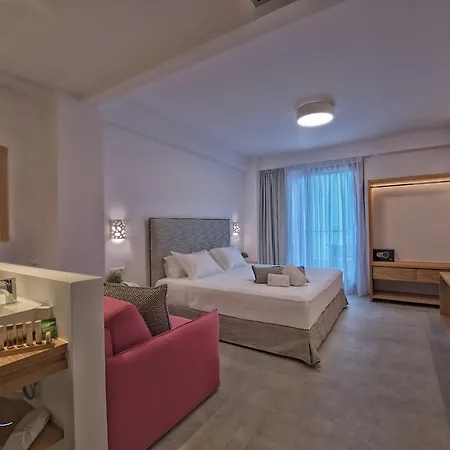 Hotel Natura Luxury Boutique Skopelos 5*