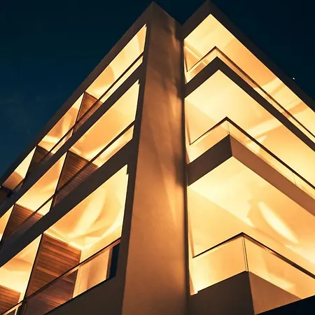 Natura Luxury Boutique Skopelos Λουτράκι