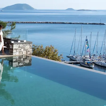 Natura Luxury Boutique Skopelos 罗查基恩