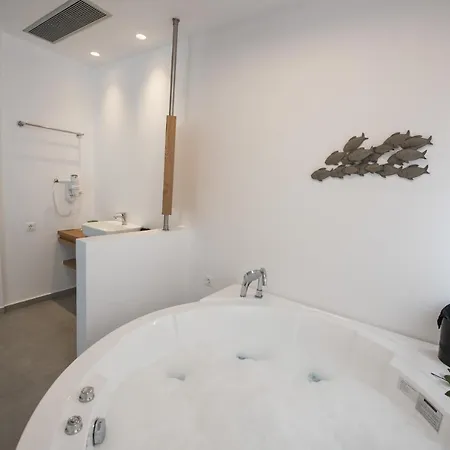 Natura Luxury Boutique Skopelos 5*