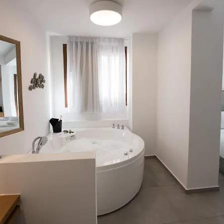 Natura Luxury Boutique Skopelos 5*