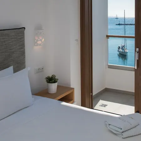 Natura Luxury Boutique Skopelos Λουτράκι