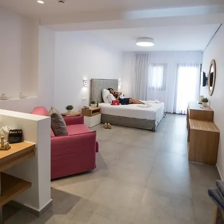 Natura Luxury Boutique Skopelos 酒店 罗查基恩