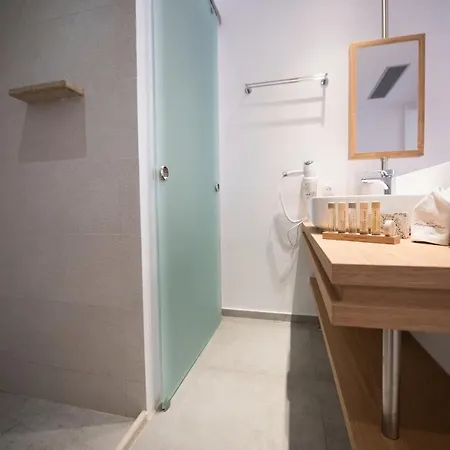 Natura Luxury Boutique Skopelos 罗查基恩