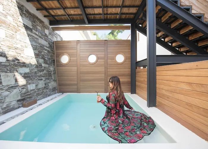 Natura Luxury Boutique Skopelos Ξενοδοχείο Λουτράκι